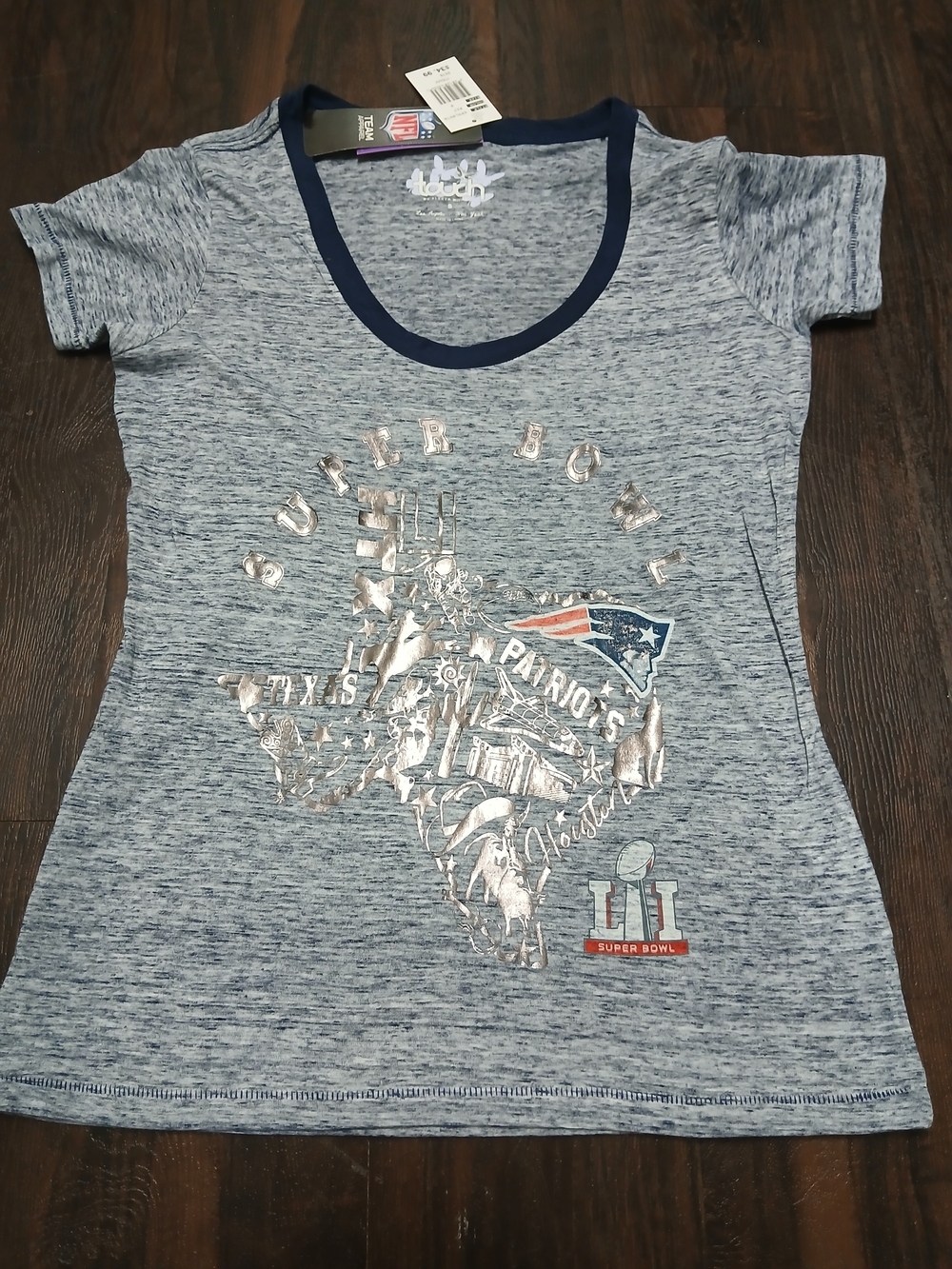 Touch by Alyssa Milano Heather Blue Scoop Neck Patriots Graphic Tee